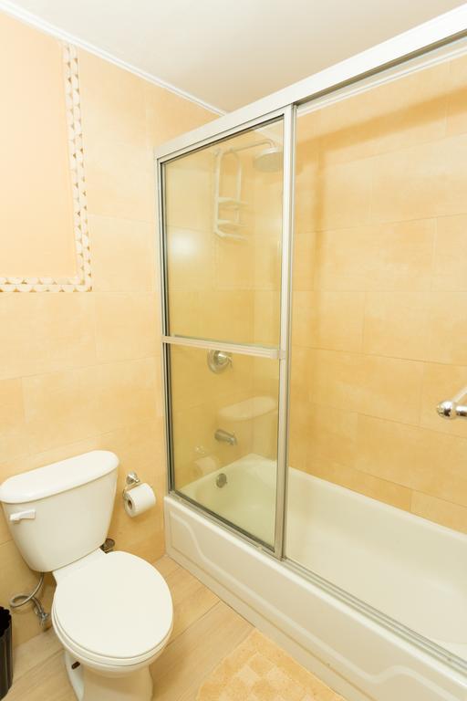 Cozy Accommodations - Dorchester City Line Kingston Extérieur photo